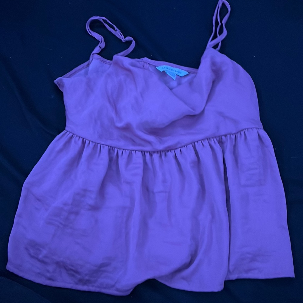 Cute dainty top AE